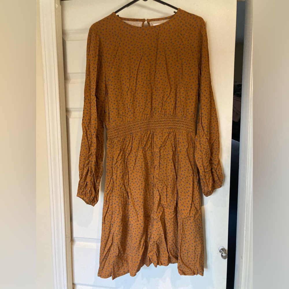 Medium dark orange dress great condition